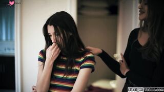 Brunette finds stepsis secret girlfriend
