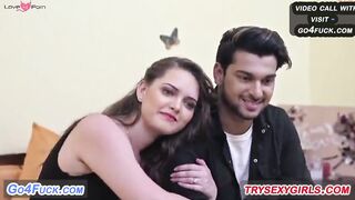 Mumbai Two Girls Juhoo Beech Romantic Sex Story 2025