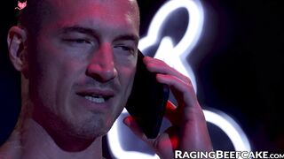 Muscular daddy Lawson James is raw destroyed by Timothy Chance
