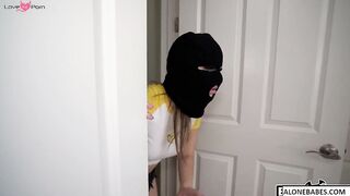aria banks mission to get some long lost dick