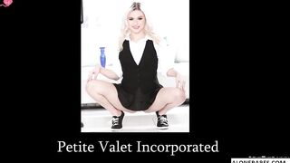 aria banks petite valet almost causes a big accident