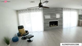 emma hix sexy blonde real estate agent seduces buyer