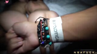 Threesome with two Girls Led to SQUIRTING