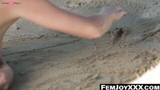 FemJoyXXX.com - Natalie E's white sand self tease and goddess like fun