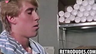 RetroDudes.com - Blonde retro Jeff Carson dominated by Tim Kramers mouth and huge coc