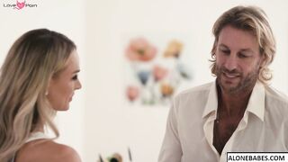 emma hix venus valencia two super sexy babe shares cock