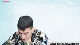 Bombshell Abigaiil Morris Decides She Wants Both Jordi & Jason's Dicks At Once