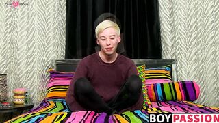 Young twink interviewed before jerking off hard