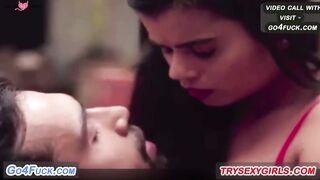 Paise Ke Liye Kamwali Bai Ki Ladki Malik Se Chudi