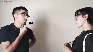 Novinha linda e gostosa do rabão fudendo com o dotado