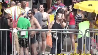 Morena novinha gostosa do rabão fudendo com o dotado