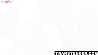 Khloe Kay endures balls deep pounding ending in cum