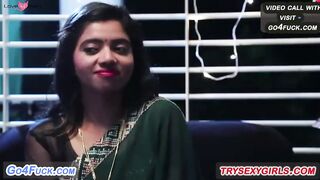 Girlfriend Ki Mohini Bhabhi Ghar Par aai Or Dono Dosto Ne Chudai Kari