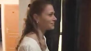 lucy63 je suis partant pour une nouvelle séance de baise intense, où nous allons nous