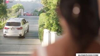 penny barber this milf knows what she wants_1