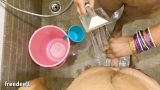 भाभी ने अपने साथ नहाने का मोका दिया ( Private