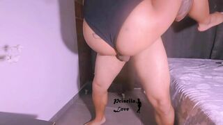 I make my friend's mistress cum intensely