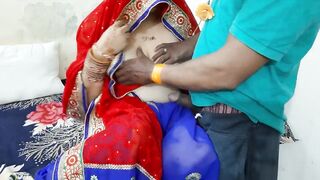 दुल्हन अवनी को लालच देकर ससुर ने चुत को पेल