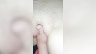 Fister une allemande rousse avant de la baiser