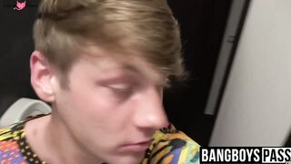 Jock films himself in bathroom before stroking his big dick