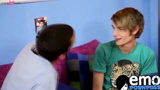 Young Preston Andrews blown before drilling gay ass