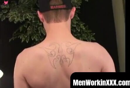 MenWorkinXXX.com - Trucker dude Jason enjoys post-work solo stroking