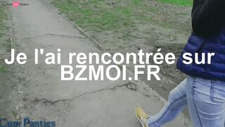 Pov en train de se faire branler et d ejac sur la culotte de la teen