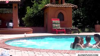 gianna grey laney grey gia derza training in the nude