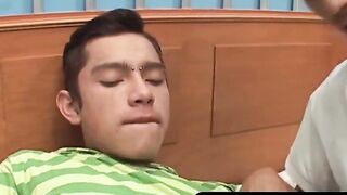 OTBXXX.com - Pretty latino homosexual gets his ass fucked hard by his boyfriend's thi