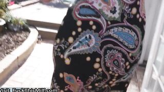 Super Hot Blonde New To Real Estate Bangs Home Owner