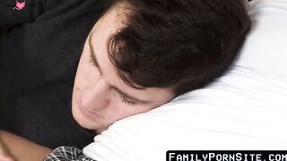 FamilyPornSite.com - Hunky daddy pleasing stepson with bareback passion