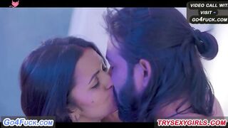 Ghar Par Aayi Hot Guest ki Chudai Kari Bedroom Me Bhaiya Ne