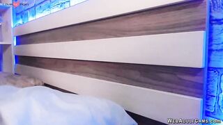 Japanese babe fingers shaved pussy