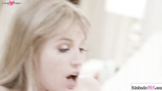 Lesbian teen facesits petite latina bff