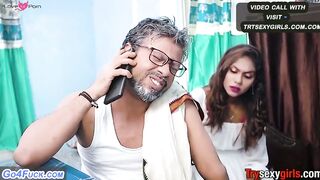 Ghar Mein Akeli Sexy Girlfriend Ko Ex-Boyfriend Aur BF Ke Pitaji Ne Choda Threesome H