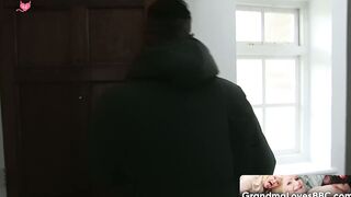 Blondie adult Lacey Starr works out her mouth and cunt in this threesome