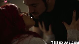 TSSexual.com - Foxxy and I bond over a bareback sesh