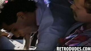 RetroDudes.com - Well hung Leigh Erickson joins me and Jim Reeves for a mesmerizing t