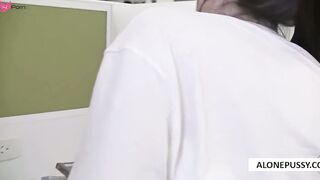angela white trying to be quiet_1_1