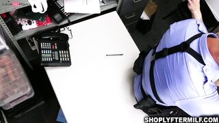 Thief Lory Lace and this fucked up fantasy