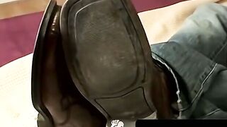 ToesXXX.com - Twink Veso's foot showcase and intense solo dick tug