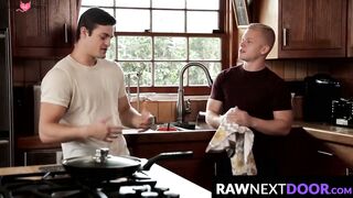 RawNextDoor.com - Muscle gay Leo Luckett spitroasted during bareback threeway with La
