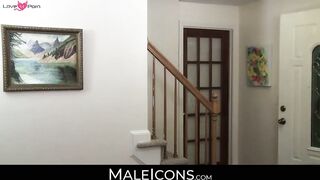 MaleIcons.com - Hugh Hunter's athlete's quest to conquer the perfect tight ass
