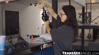 TransSexAngel.com - Behind the scenes of the outdoor sex of TS Emma Rose and Maddy Ma