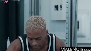 MaleNoir.com - Black jock gets his ass rimmed and fucked in the gym by big cock