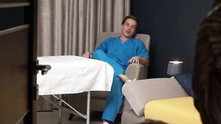 Old lady gets rubs and unshaved vagina screwed by young