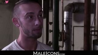 MaleIcons.com - Roman Todd and Billie's passionate encounter a great time filled with