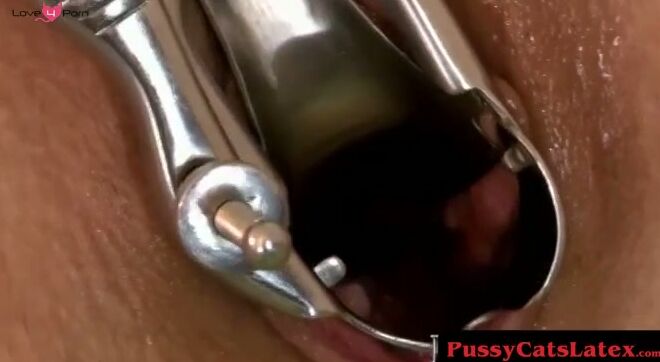 PussyCatsLatex.com - Babe's anal fucking by doctor while speculum stretches her pussy