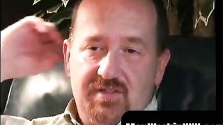 MenWorkinXXX.com - Chubby guy masturbates and shoots big load on a dinner plate solo