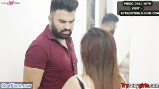 Sex Ki Pyasi Biwi Ko Husband Ne Chhoda